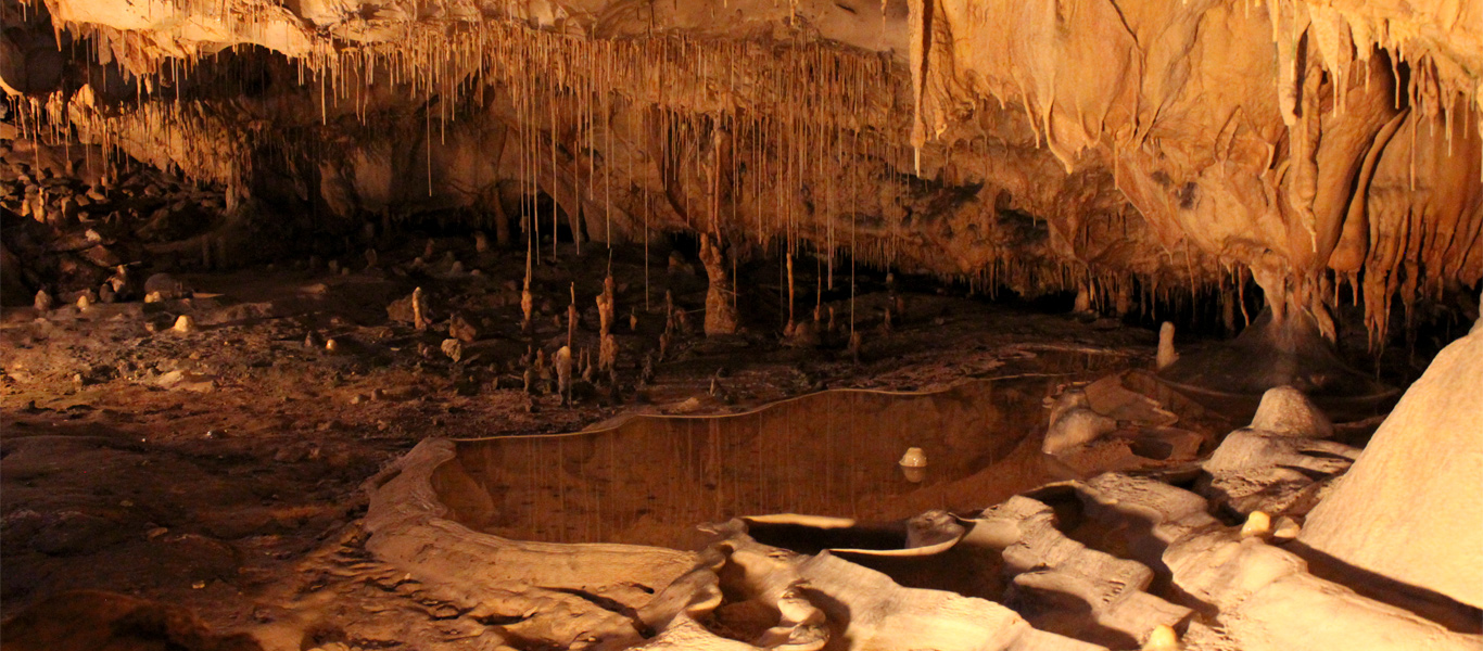 Les Grottes de Thouzon